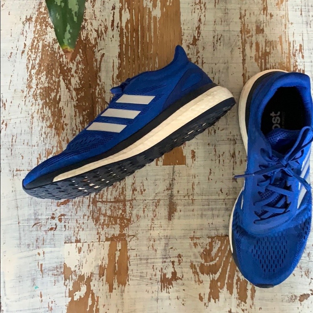 Adidas Boost - Picture 2 of 3